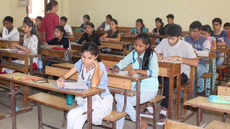 4,16,447 Inter 2nd year students attended for Public Exam in Telangana